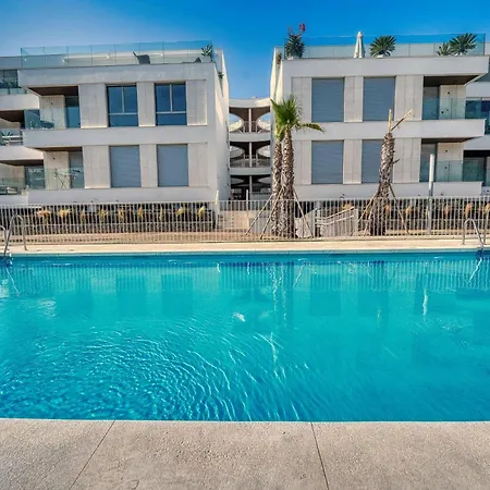 3065 Luxury In The Heart Of Elviria Daire *